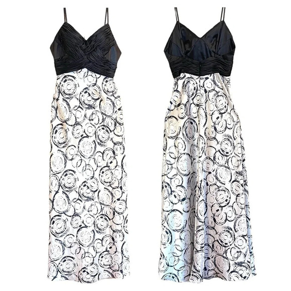 SCALA Y2K Elegant Black & White Cross Over Front Low Back Fit Flare Gown Sz 8 - Picture 1 of 7